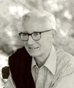 Nikolaas Tinbergen photo Nikolaas Tinbergen